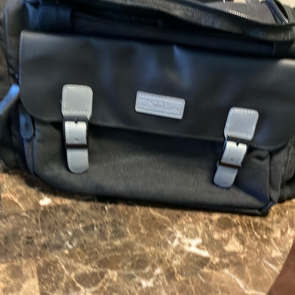 bella russo Other - NWT Duffle/overnight bag.